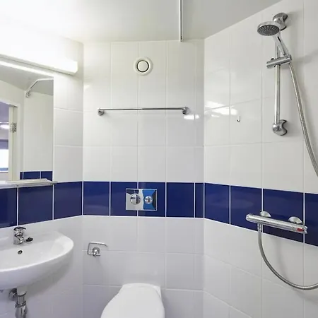 Small Double Ensuite Next To The Centre Leeds (West Yorkshire)
